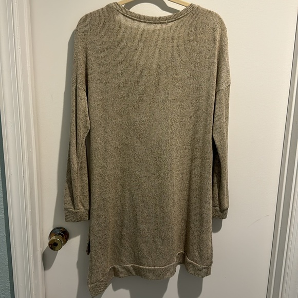 Harlow & Graham Beige Tan Long Scoop Neck Crewneck Tunic Sweater Sz L - Picture 4 of 4